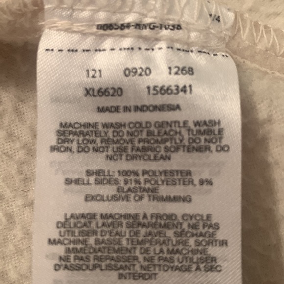 Off White Columbia Jacket - Picture 11 of 11